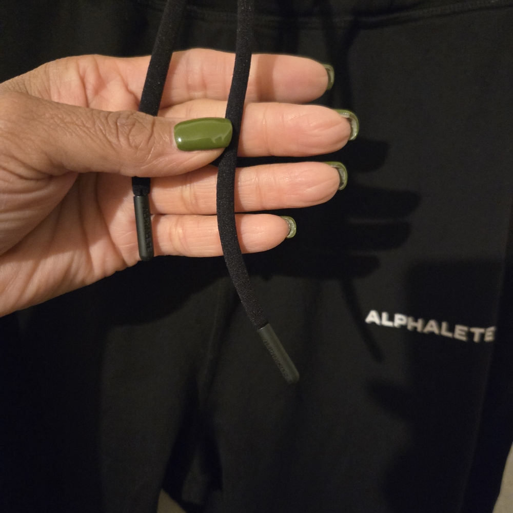 Alphalete Black Joggers - Picture 6 of 7